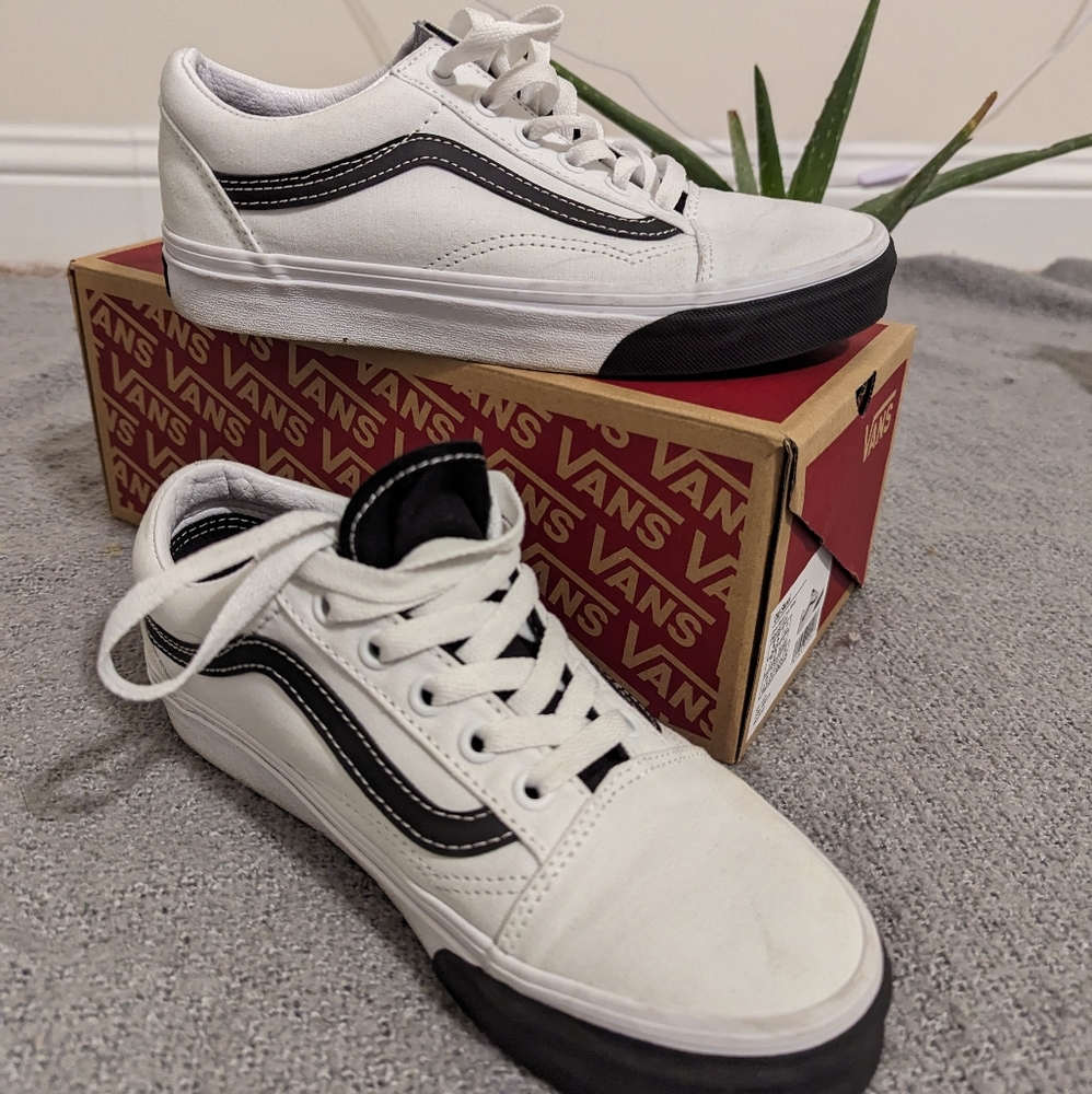 🤑SOLD🤑Old Skool Vans - Picture 5 of 6